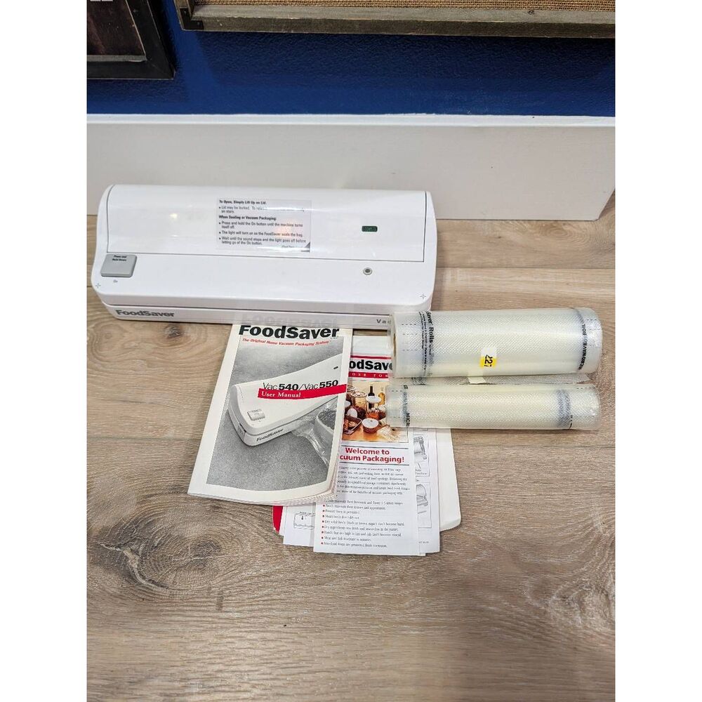 FoodSaver VAC 550 Vacuum Sealer Tested Works Manual + 2 Bag Rolls